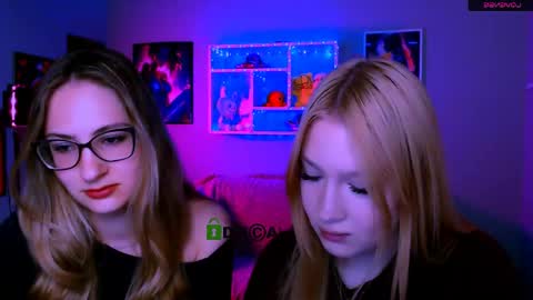 Sophie online show from 04.15.26