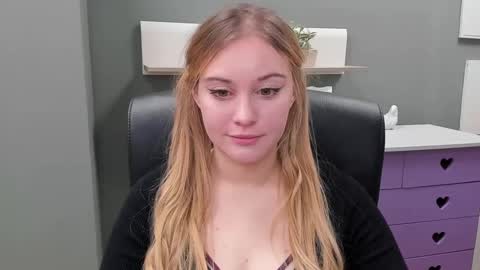 Valeria online show from 02.08.25