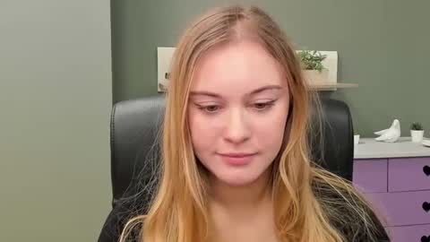 Valeria online show from 02.23.25