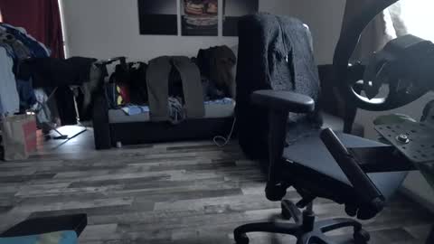 Hello ask me  . Im glad  to see you here in my room. Welcome PVT is open online show from 04.12.26