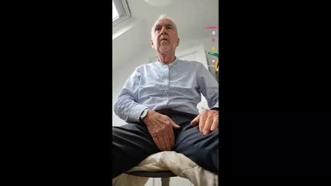 Pleasedominateme online show from 10.12.25