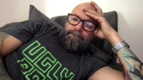 Snapshot of pleasesitonmycock chatting on 02.07.25 PleaseSitOnMyCock online show from 02.07.25