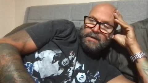 Snapshot of pleasesitonmycock chatting on 09.09.25 PleaseSitOnMyCock online show from 09.09.25