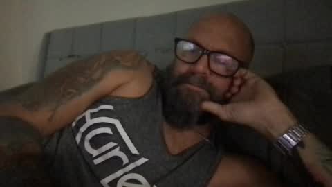 Snapshot of pleasesitonmycock chatting on 11.28.25 PleaseSitOnMyCock online show from 11.28.25