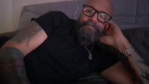 Snapshot of pleasesitonmycock chatting on 12.15.25 PleaseSitOnMyCock online show from 12.15.25