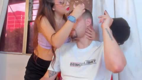 JUAN AND JULI online show from 09.11.25