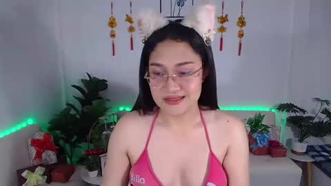 Ploysai online show from 02.25.25