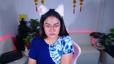 Ploysai online show from 02.08.26