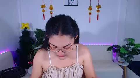 Ploysai online show from 03.17.26