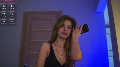 Ari online show from 09.15.25