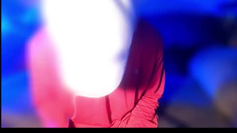 StraightPlush online show from 11.12.25