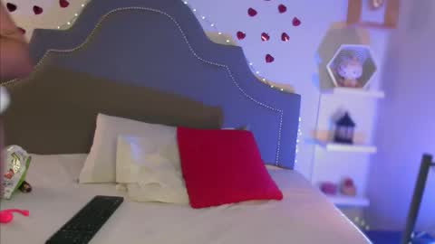 Pocahontas online show from 12.15.25