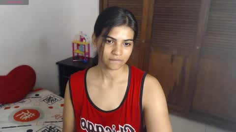 Snapshot of pocahontas_princess__ chatting on 05.18.26 Pocahontas online show from 05.18.26