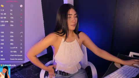 Snapshot of pocahontasss11 chatting on 07.19.26 im vane Model Independet online show from 07.19.26