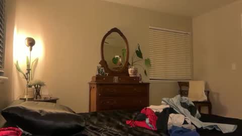 Snapshot of pocketnikki chatting on 03.02.25 pocketnikki online show from 03.02.25