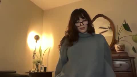 Snapshot of pocketnikki chatting on 03.10.25 pocketnikki online show from 03.10.25