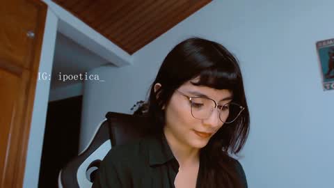 IG ipoetica  online show from 01.30.25