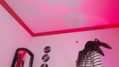 IG ipoetica  online show from 02.11.26