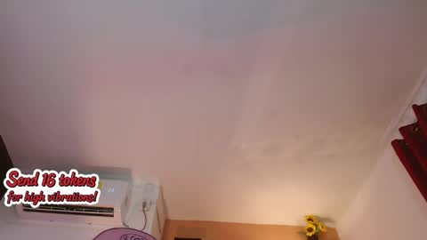 Snapshot of poison_liv chatting on 05.11.26 poison_liv online show from 05.11.26