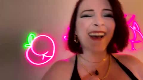 Snapshot of poisonedpeach chatting on 05.01.26 Jenna online show from 05.01.26
