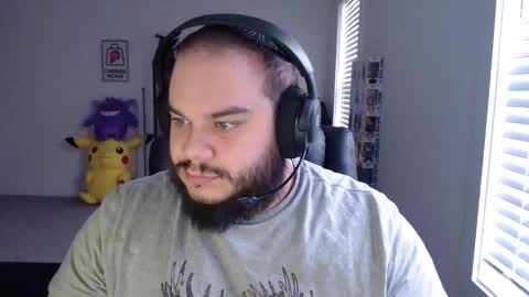 Snapshot of pokegaymer69 chatting on 01.14.26 Pokegaymer69 online show from 01.14.26