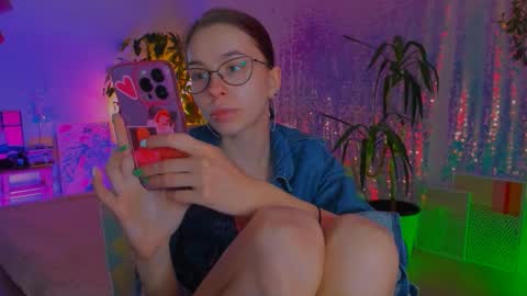 Snapshot of poli__ chatting on 02.08.26 Martha online show from 02.08.26