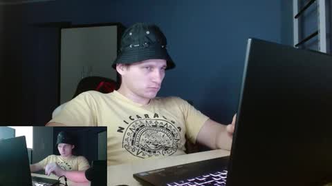 Poliglotjoe2 online show from 02.11.26