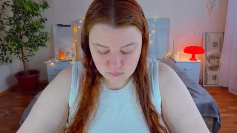 Snapshot of polinasallivan chatting on 02.24.26 Polina online show from 02.24.26