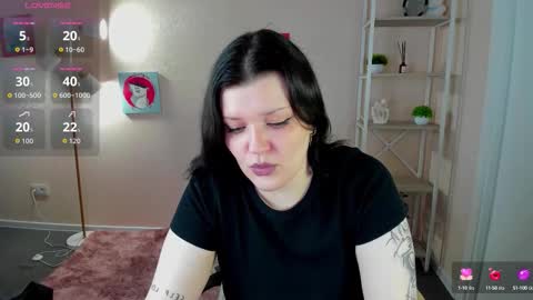 Polly online show from 09.25.25