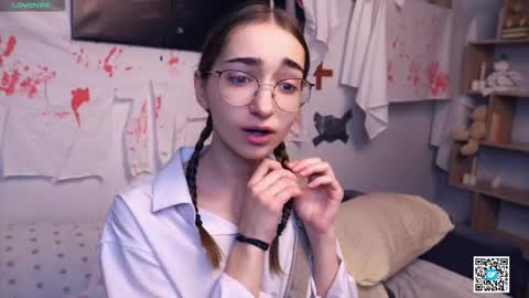 Polly online show from 11.01.25