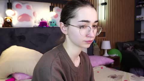 Polly online show from 02.03.26