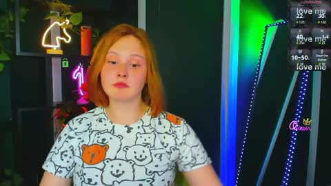 Snapshot of polly_cute1 chatting on 05.20.26 polly_cute1 online show from 05.20.26