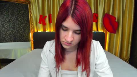 Polly online show from 02.07.25