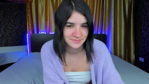 Polly online show from 10.01.25