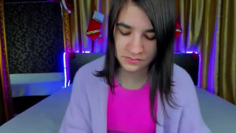 Polly online show from 12.17.25