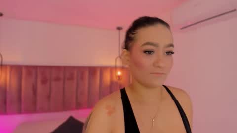 POLLY online show from 02.10.26