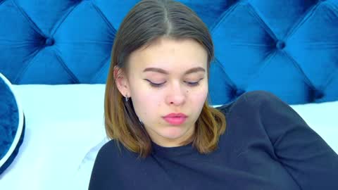 Snapshot of pollylanders chatting on 12.06.24 Polly online show from 12.06.24