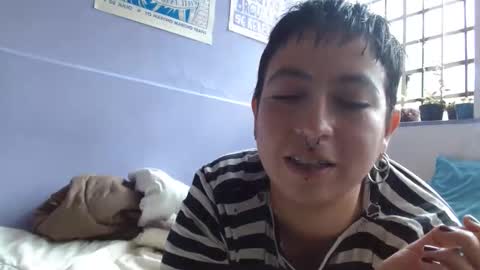 Snapshot of poly_mer chatting on 01.01.25 Poly online show from 01.01.25