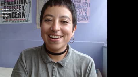 Snapshot of poly_mer chatting on 02.04.25 Poly online show from 02.04.25