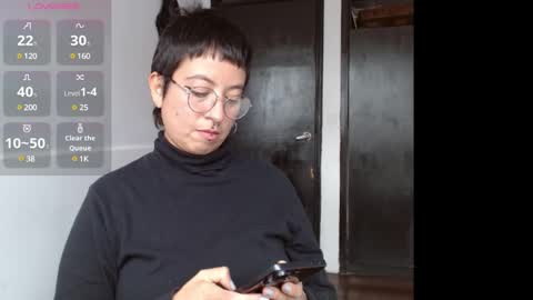 Snapshot of poly_mer chatting on 02.11.25 Poly online show from 02.11.25