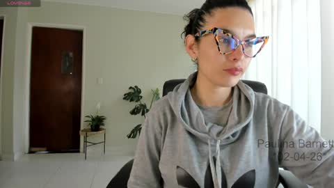 paulina barnett online show from 04.03.26