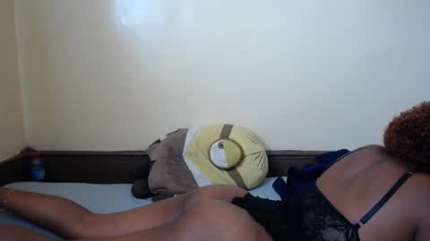 Snapshot of popetykely00 chatting on 12.30.24 popetykely00 online show from 12.30.24