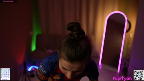 Louise  see you on December 1  at 2200 UTC3 online show from 04.06.26