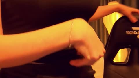 April online show from 12.19.25