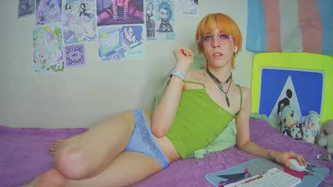 poppyfluffy online show from 03.08.26