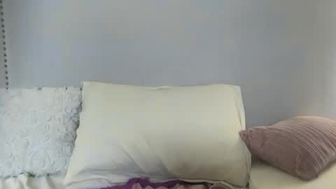 Snapshot of poppyknox chatting on 10.25.25 Poppy Knox online show from 10.25.25