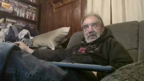 Snapshot of porkingit400 chatting on 02.14.25 porkingit400 online show from 02.14.25