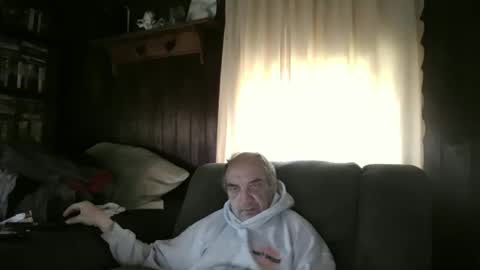 Snapshot of porkingit400 chatting on 10.22.25 porkingit400 online show from 10.22.25