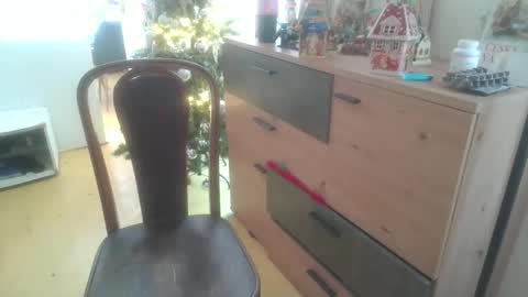 Snapshot of pornbusty chatting on 01.12.26 MelissOfficial online show from 01.12.26