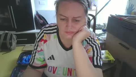 Snapshot of pornbusty chatting on 03.26.26 MelissOfficial online show from 03.26.26